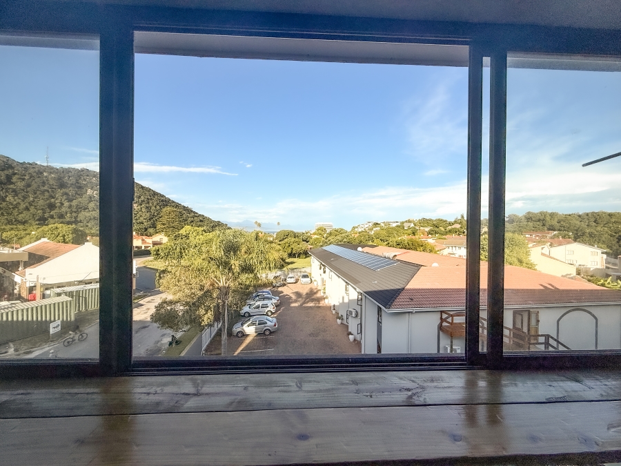 To Let 3 Bedroom Property for Rent in Seaside Longships Western Cape